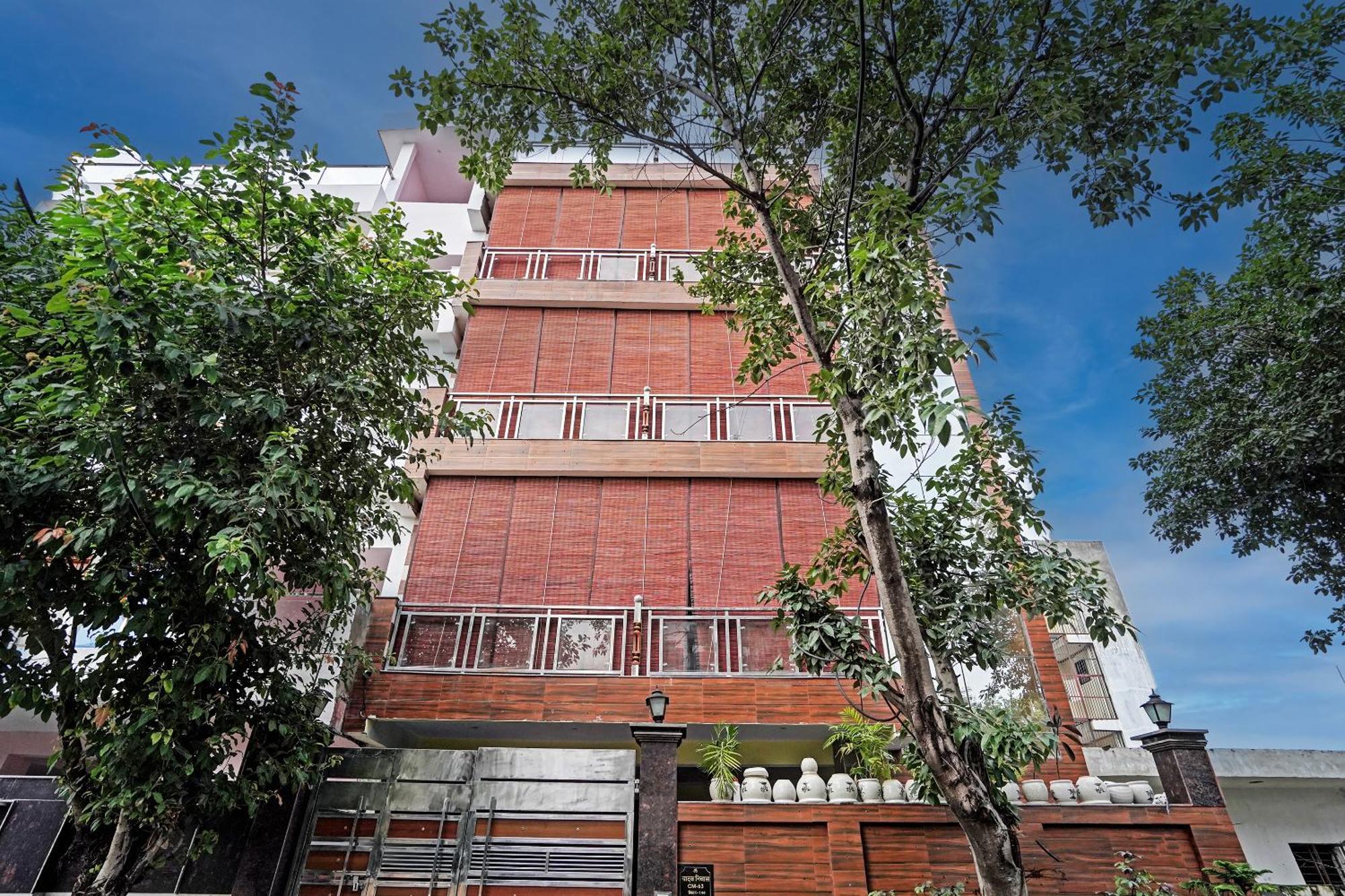 Play- Platinum Sector144 Couple Friendly Hotell Noida Eksteriør bilde