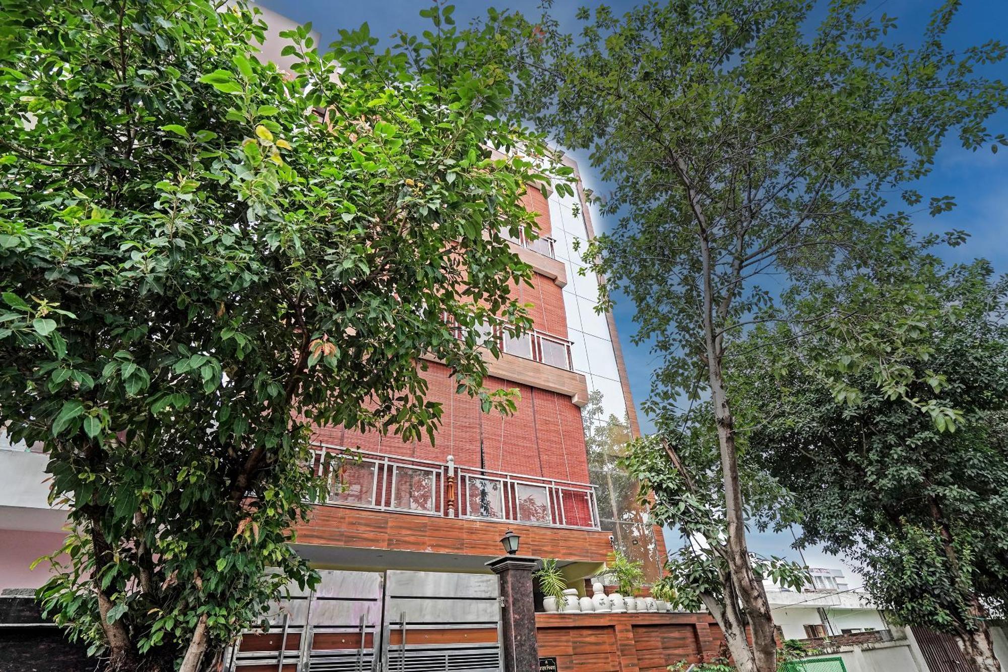 Play- Platinum Sector144 Couple Friendly Hotell Noida Eksteriør bilde
